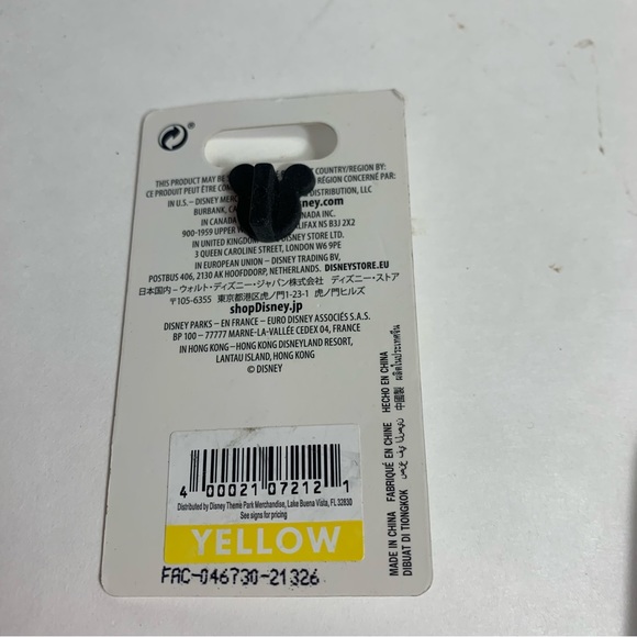 NWT. Disney Winnie the Pooh. Hanging from a Mickey shaped ballon & “hunny” jug - Picture 7 of 8